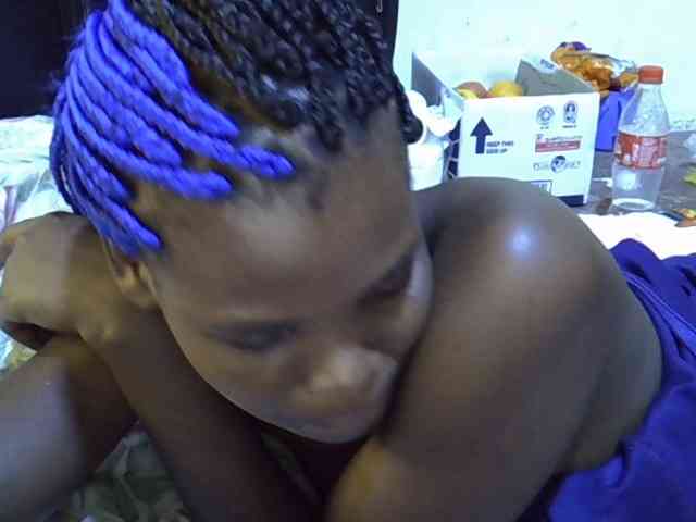 Cute-aliyah webcam