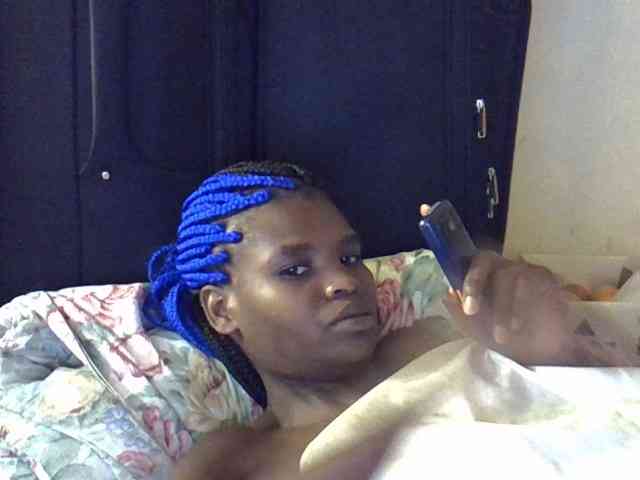 Cute-aliyah webcam