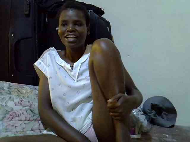 Cute-aliyah webcam