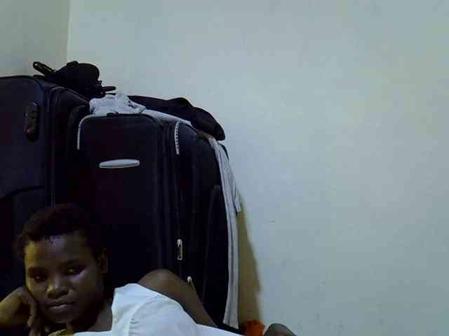 Cute-aliyah webcam