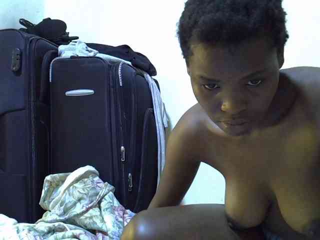 Cute-aliyah webcam