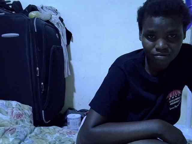 Cute-aliyah webcam