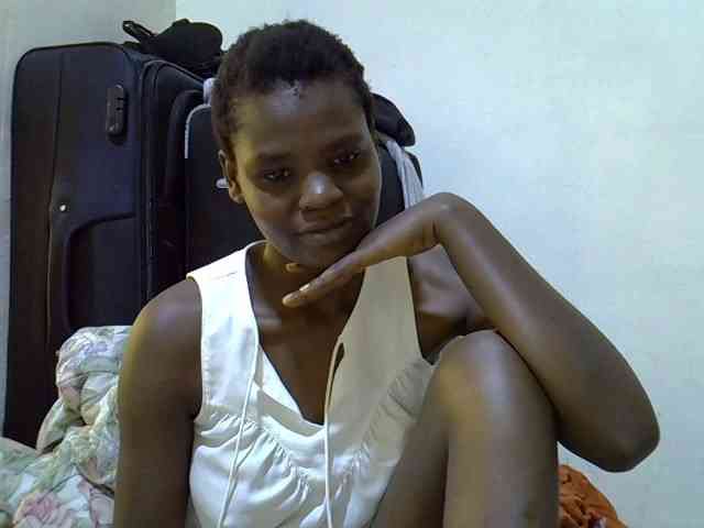 Cute-aliyah webcam