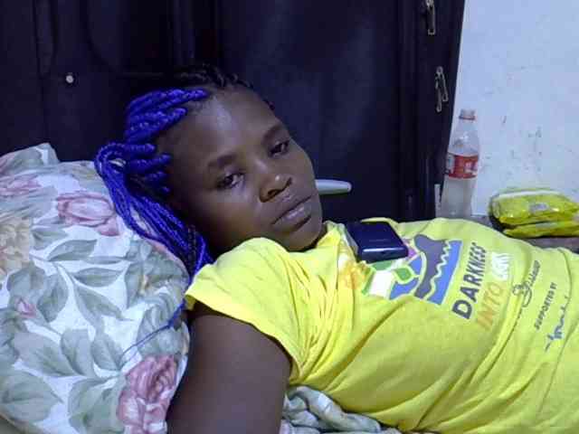 Cute-aliyah webcam