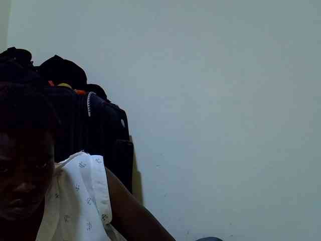 Cute-aliyah webcam