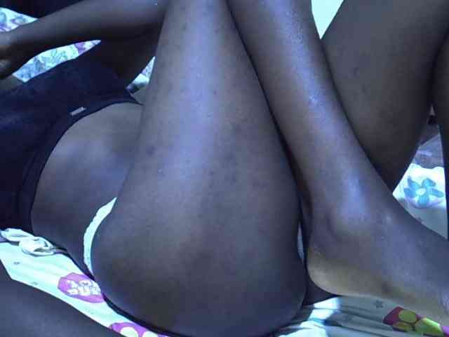 Cute-aliyah webcam