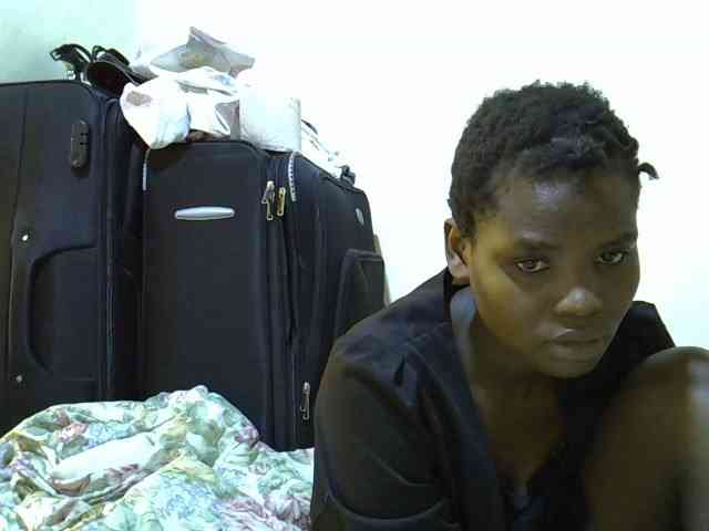 Cute-aliyah webcam