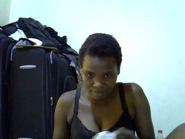 Cute-aliyah webcam