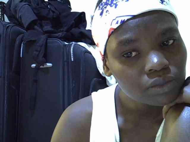 Cute-aliyah webcam