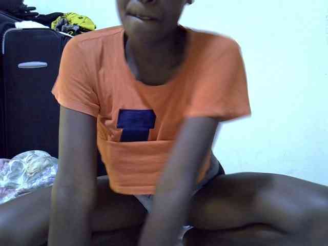 Cute-aliyah webcam