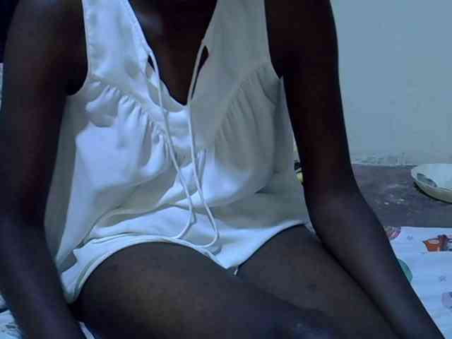 Cute-aliyah Live Webcam on BongaCams