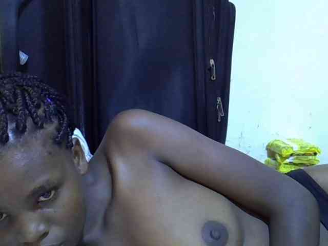 Cute-aliyah webcam