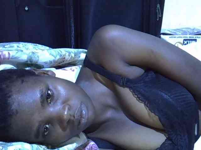 Cute-aliyah webcam