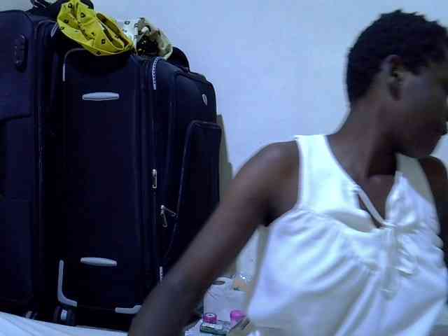 Cute-aliyah webcam