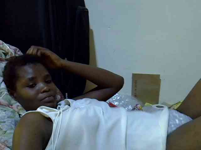 Cute-aliyah webcam