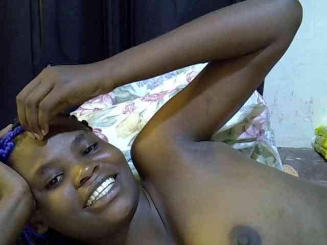 Cute-aliyah webcam