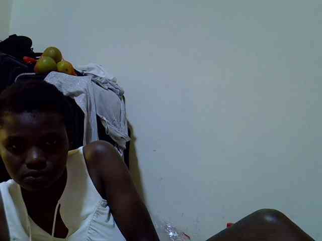 Cute-aliyah webcam