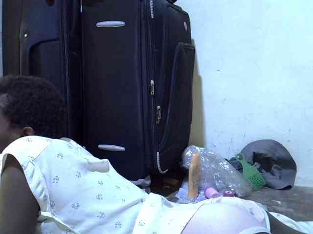 Cute-aliyah webcam