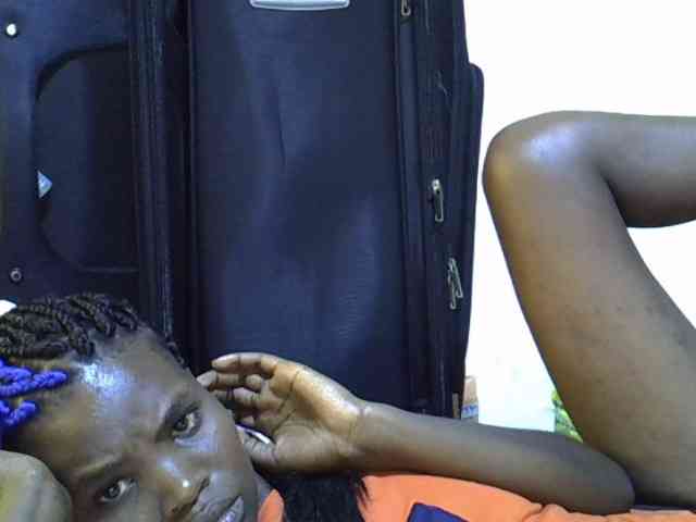 Cute-aliyah webcam