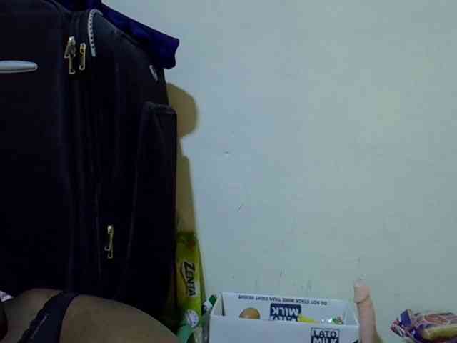 Cute-aliyah webcam