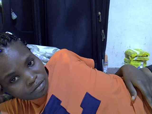 Cute-aliyah webcam