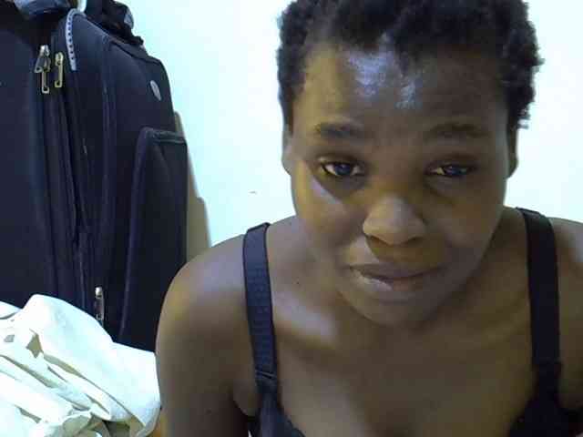 Cute-aliyah webcam