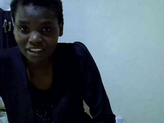 Cute-aliyah webcam