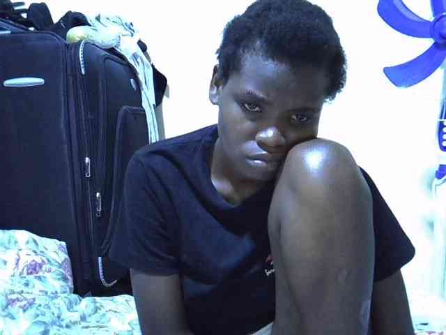 Cute-aliyah webcam