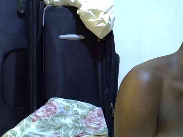 Cute-aliyah webcam