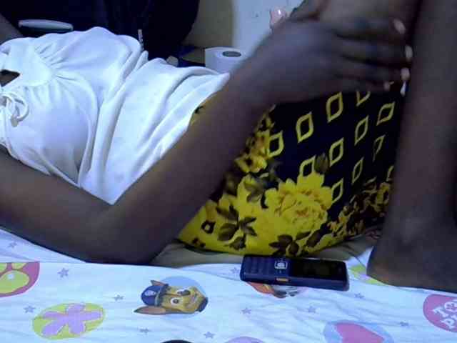 Cute-aliyah webcam