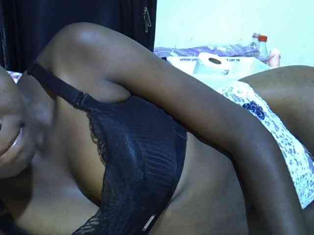 Cute-aliyah webcam