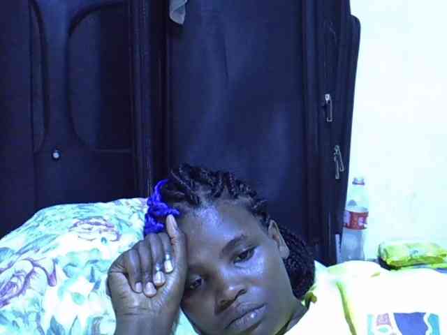 Cute-aliyah webcam