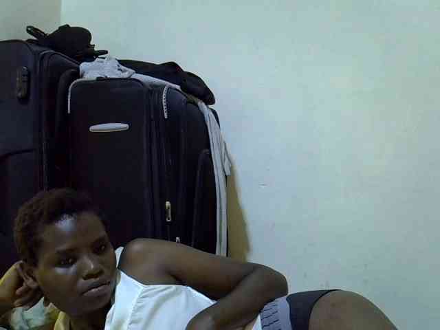 Cute-aliyah webcam