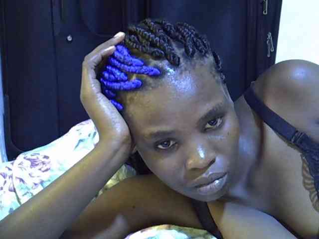 Cute-aliyah webcam