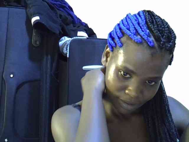 Cute-aliyah webcam