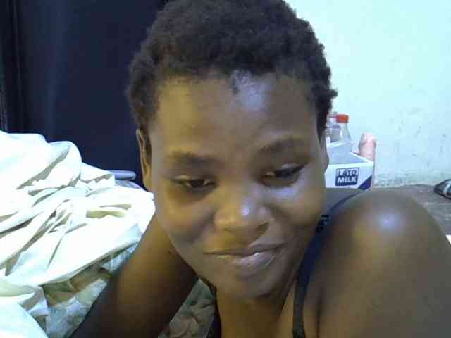 Cute-aliyah webcam