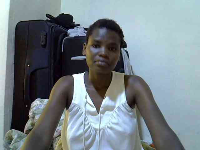 Cute-aliyah webcam