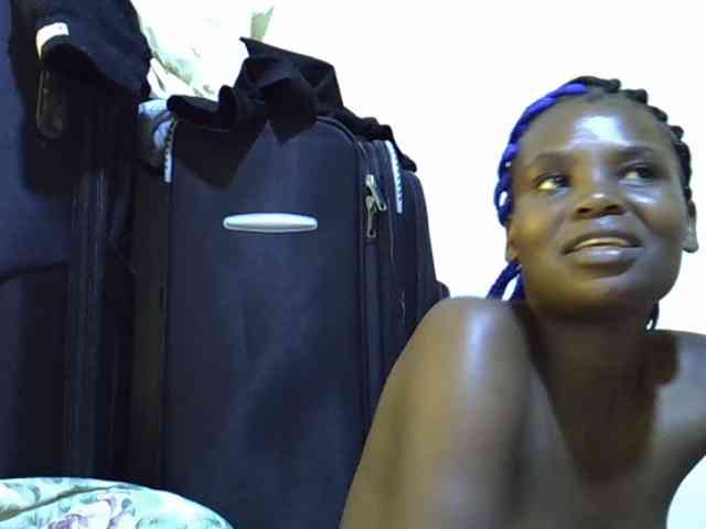 Cute-aliyah webcam
