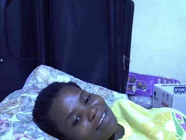 Cute-aliyah webcam