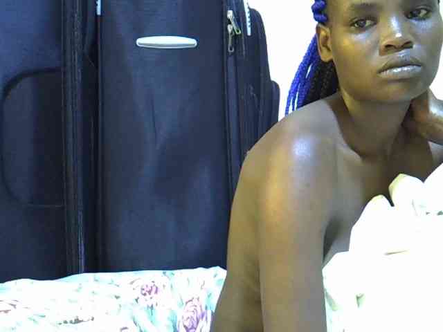 Cute-aliyah webcam