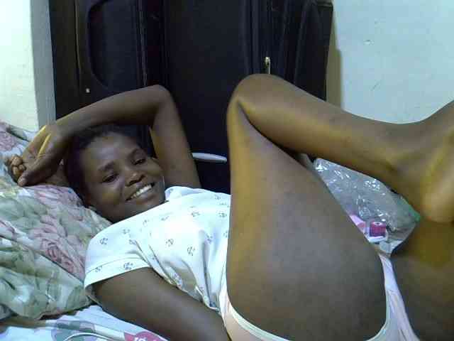 Cute-aliyah webcam