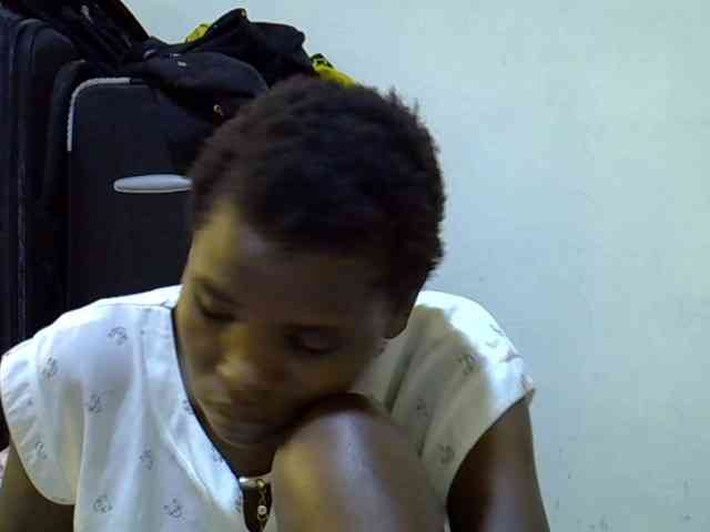 Cute-aliyah webcam