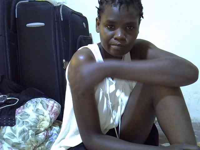 Cute-aliyah webcam