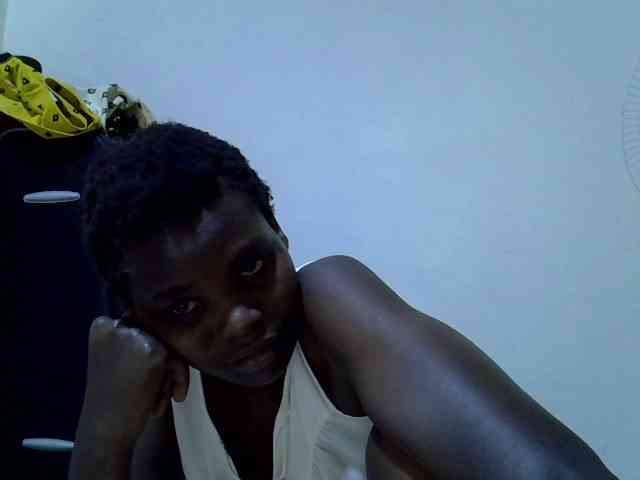 Cute-aliyah webcam