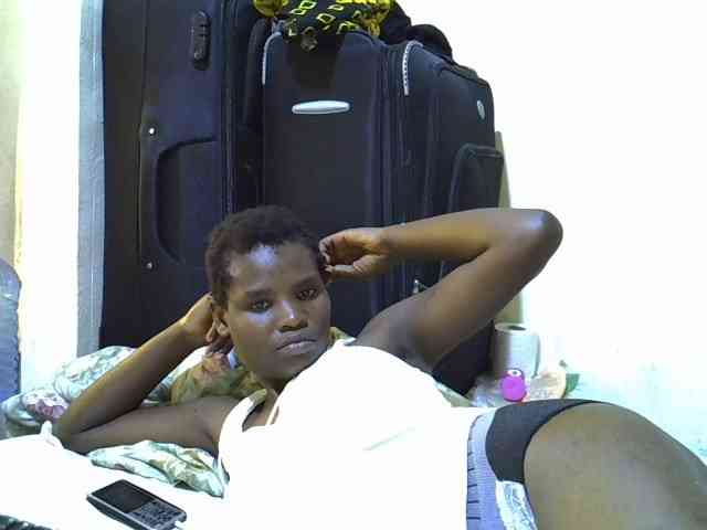 Cute-aliyah webcam