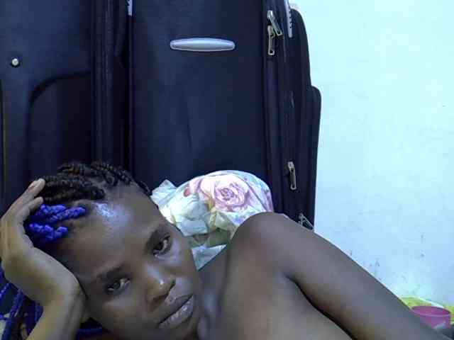 Cute-aliyah webcam