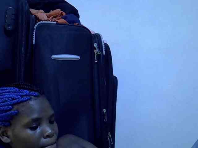 Cute-aliyah webcam