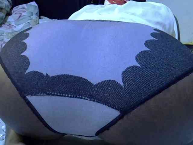 Cute-aliyah webcam