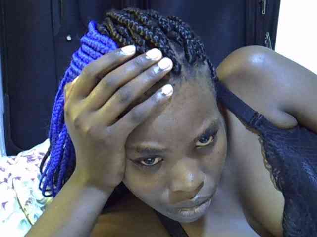 Cute-aliyah webcam