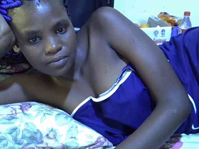 Cute-aliyah webcam